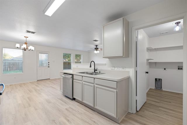 MLS #21405936 image #0
