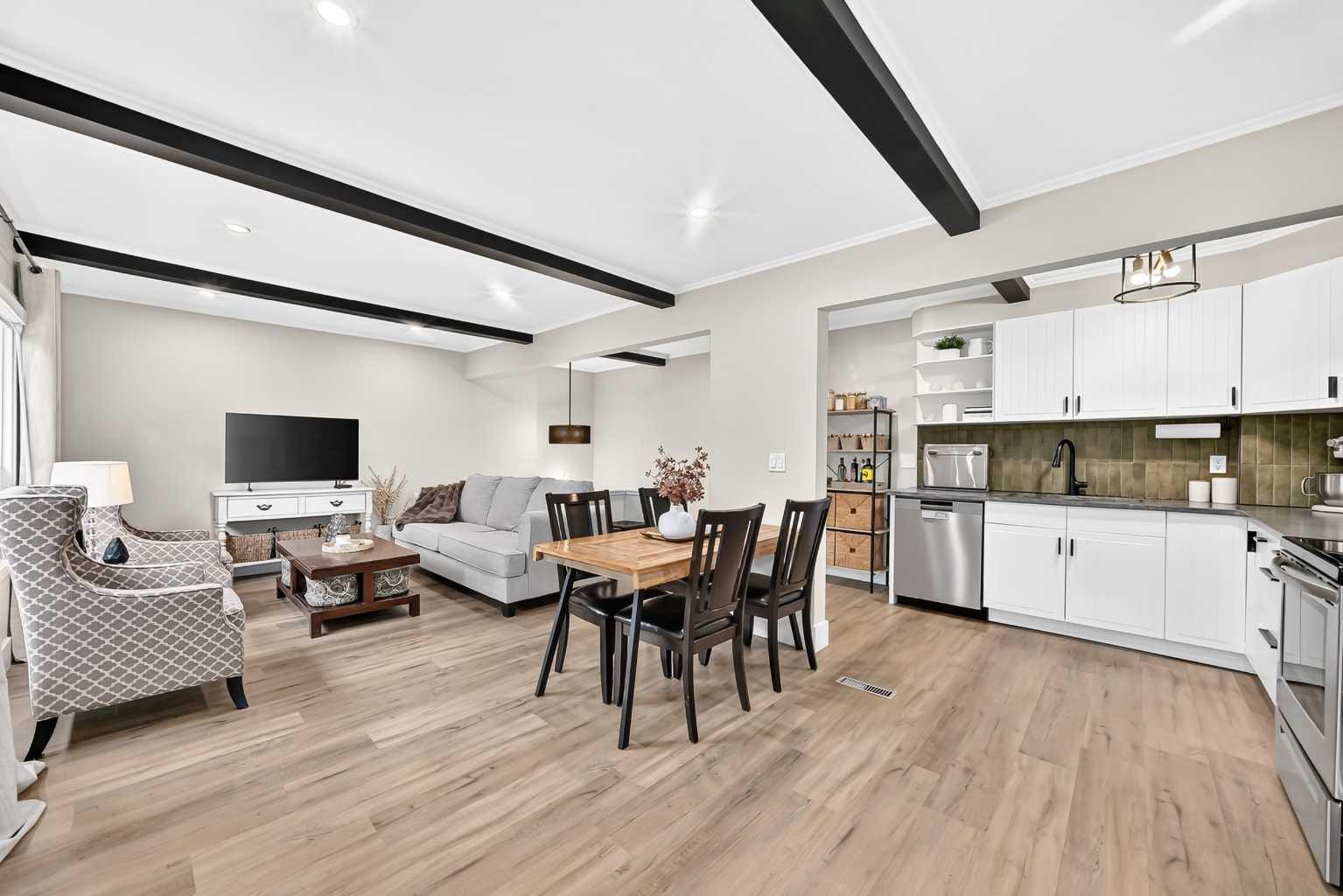 Willow Park MLS #A2336493 image #0