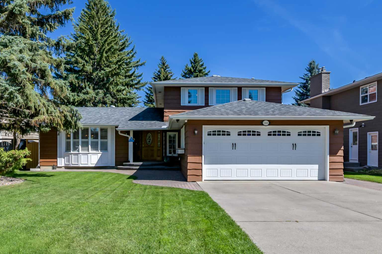 544 Willingdon Boulevard SE Calgary AB T2J 2A9 | MLS #A2339218 MLS #A2339218 image #0