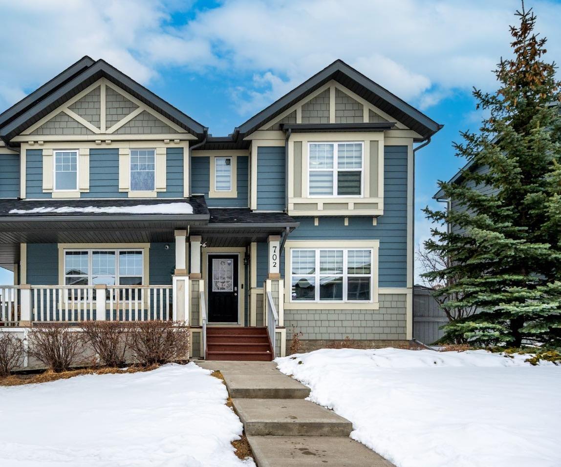 Calgary Homes for Sale with Triple garages MLS #A2348098 image #0