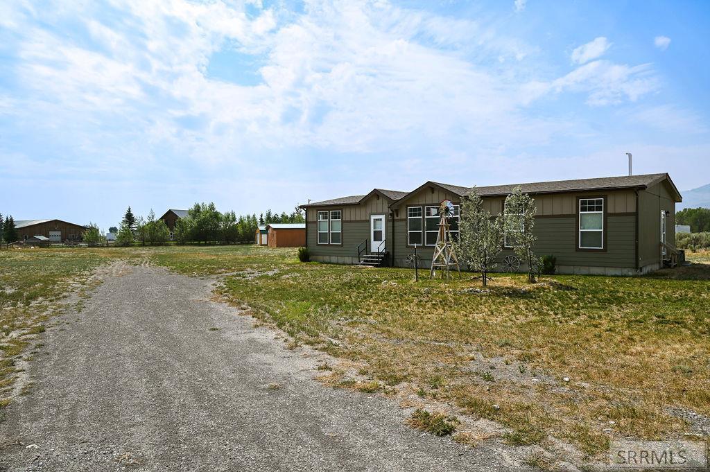 MLS #2188071 image #0
