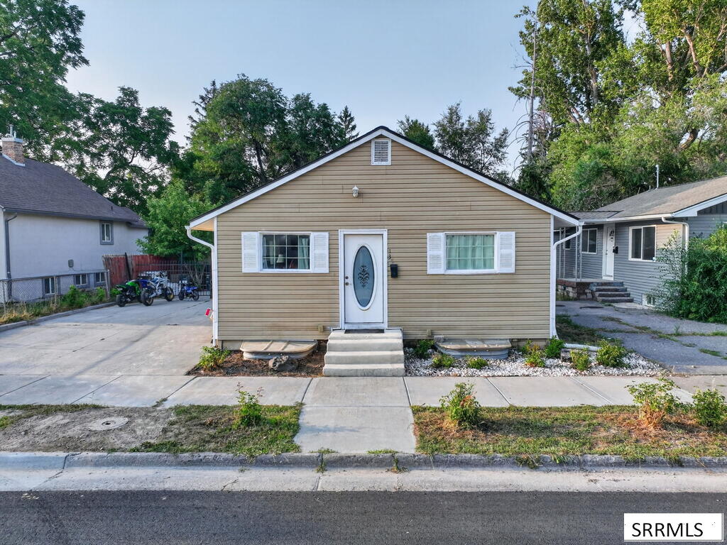 MLS #2188448 image #0
