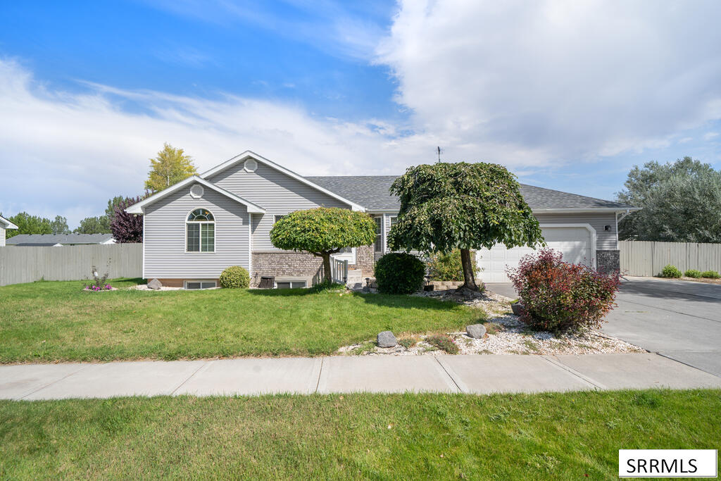 MLS #2188752 image #0
