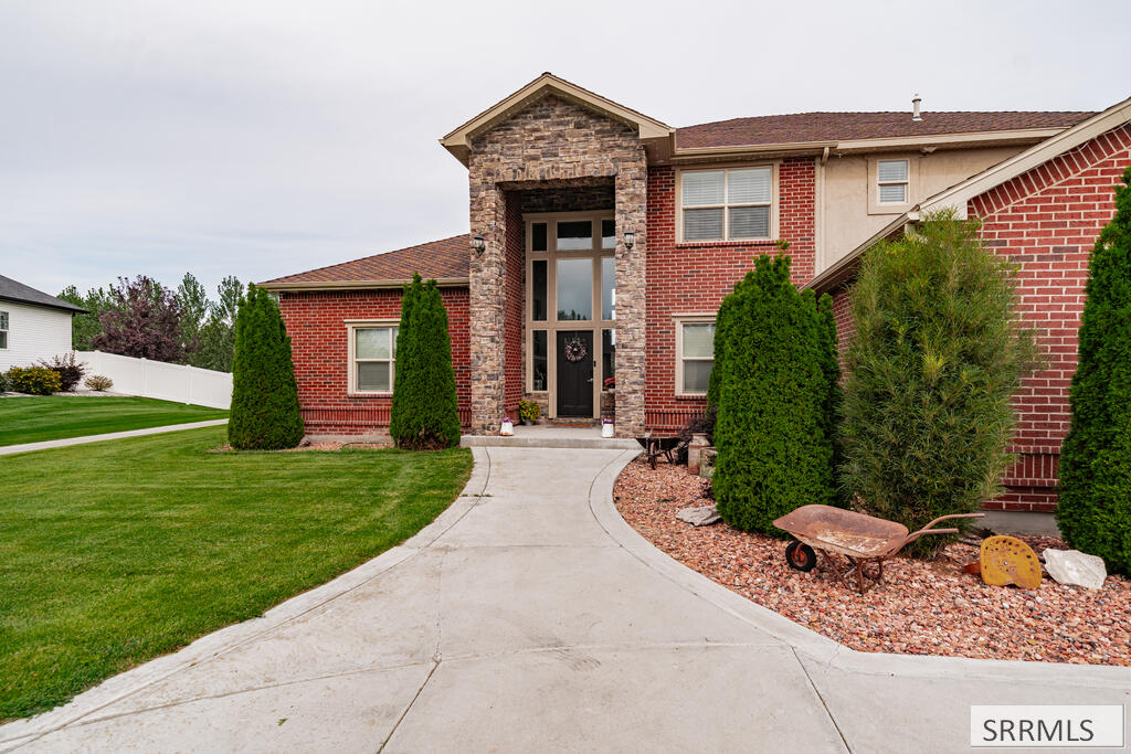 MLS #2188814 image #0