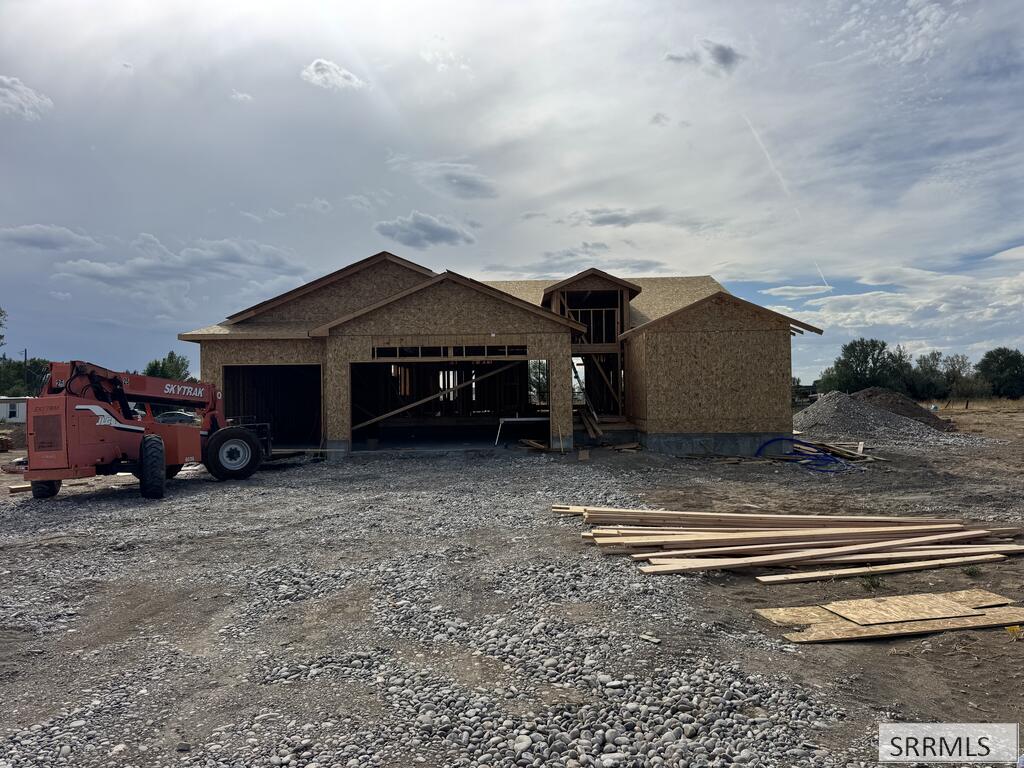 MLS #2188817 image #0
