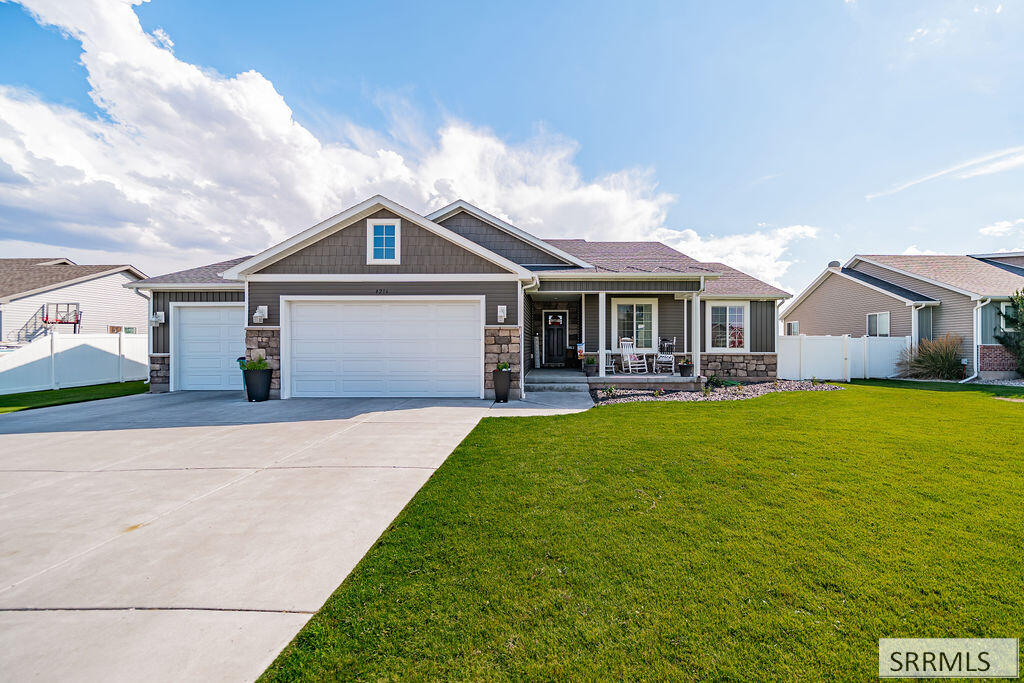 MLS #2188868 image #0