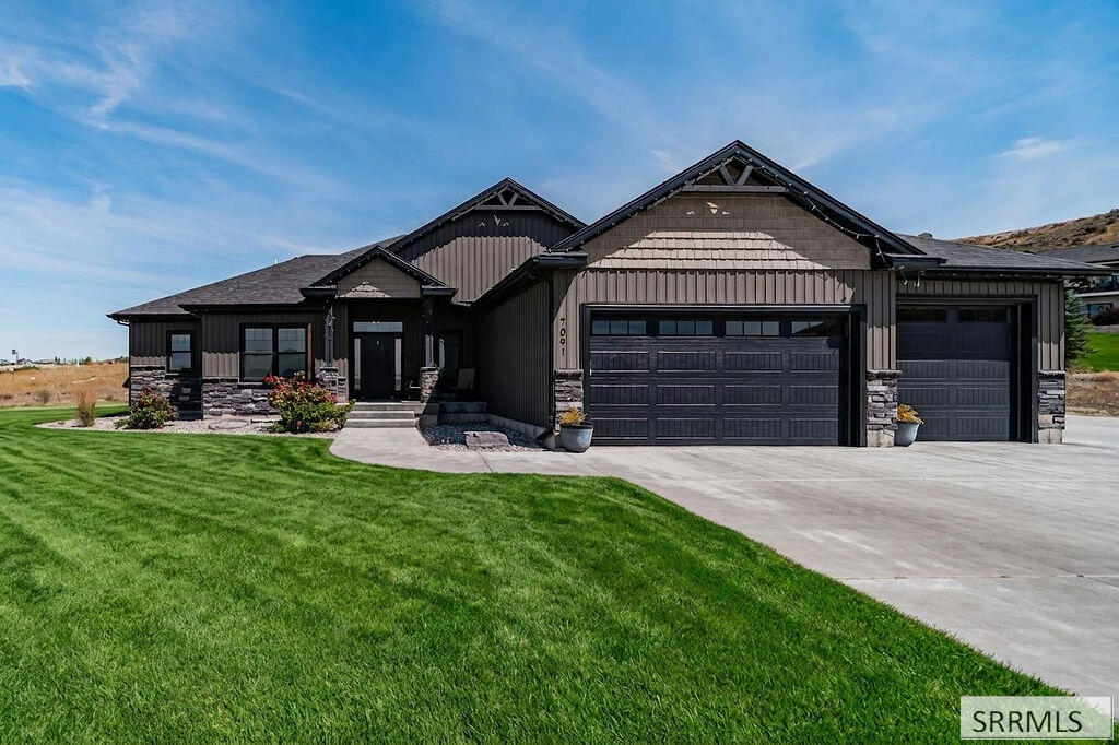 MLS #2188869 image #0