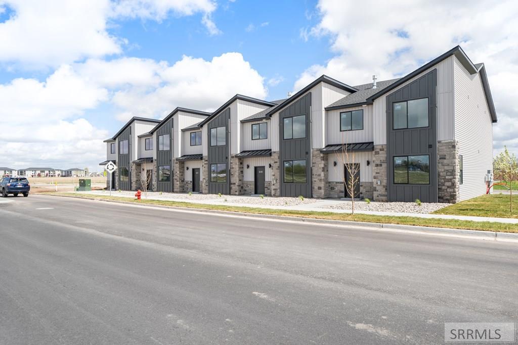 MLS #2188882 image #0