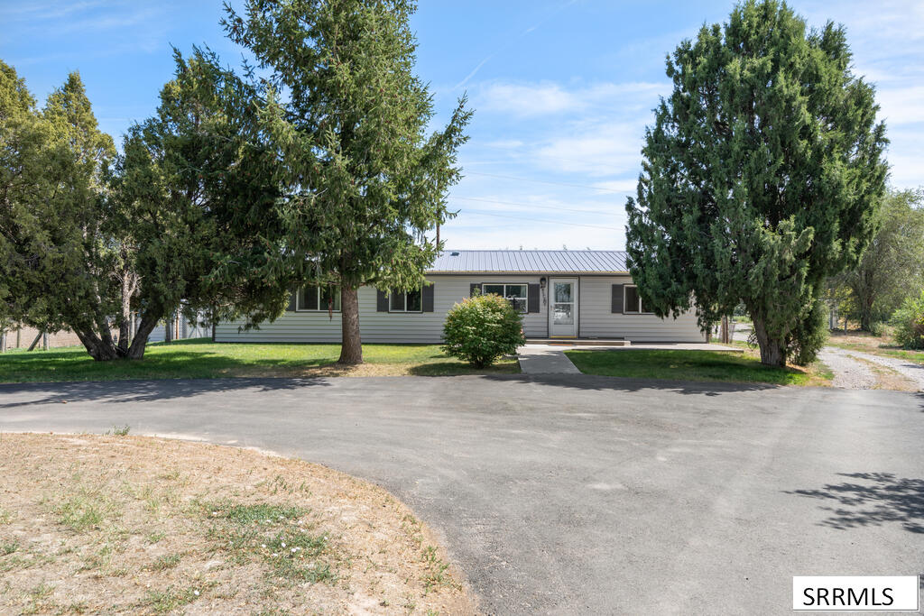 MLS #2188982 image #0