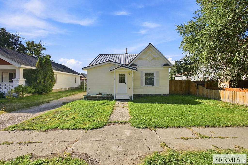 MLS #2189107 image #0