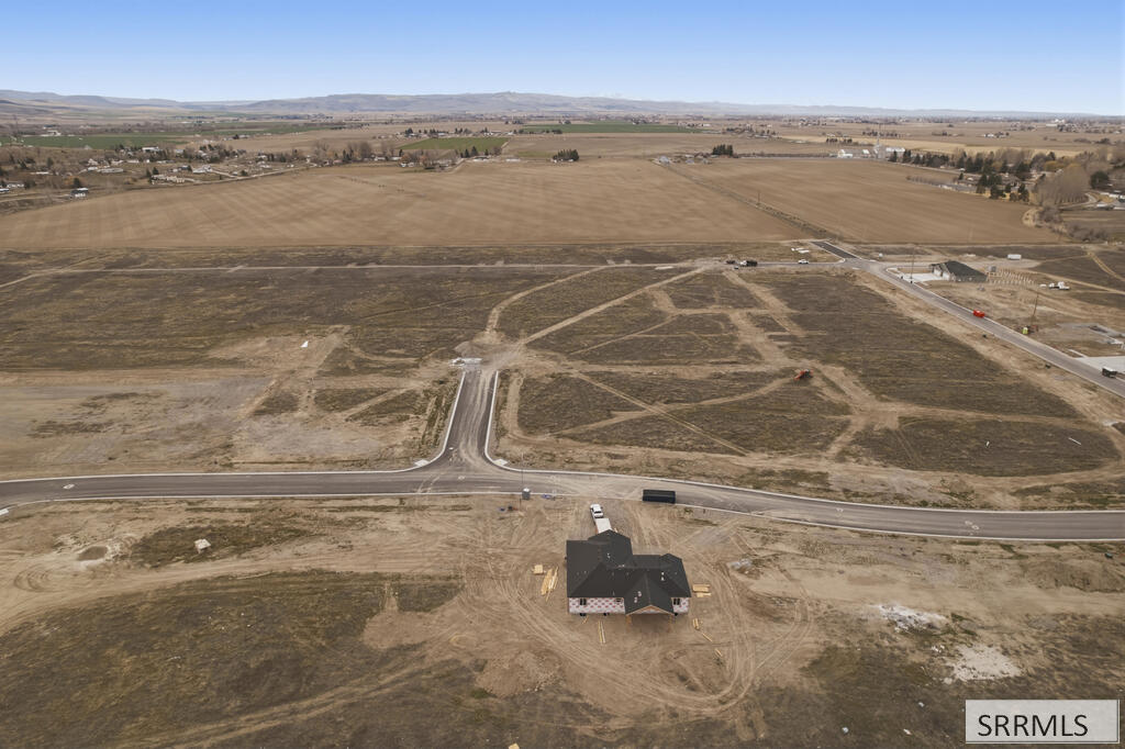 MLS #2189294 image #0