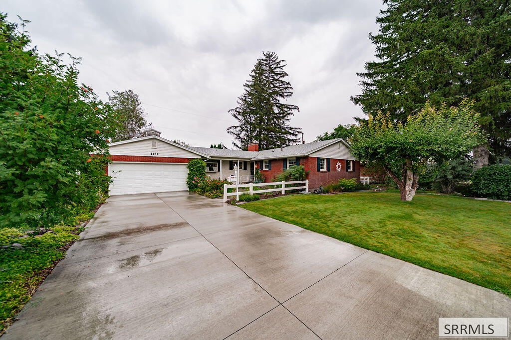 MLS #2189331 image #0