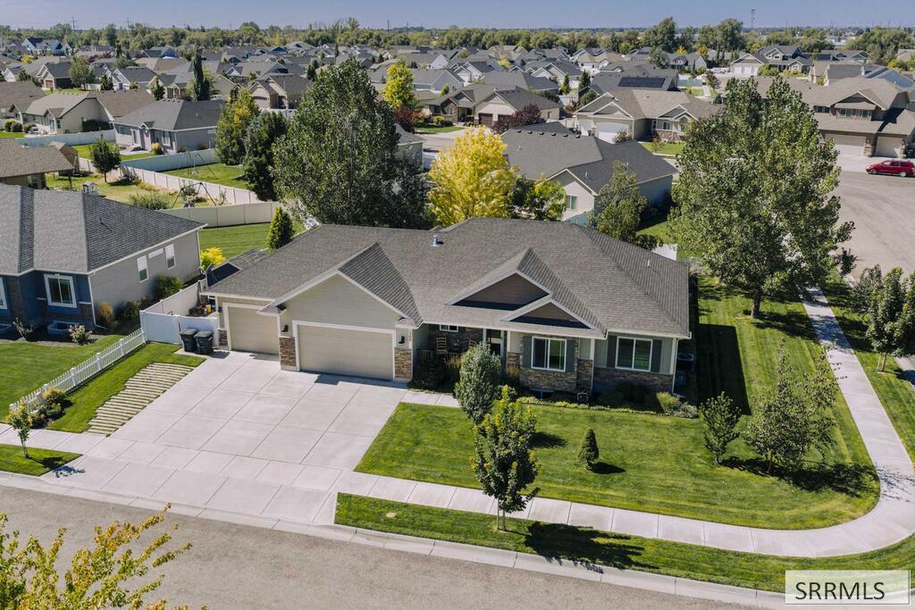 MLS #2189345 image #0