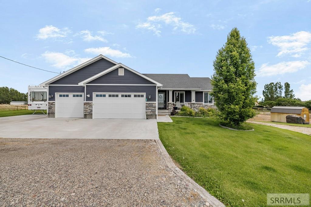 MLS #2189424 image #0