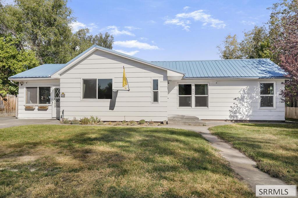 MLS #2189624 image #0