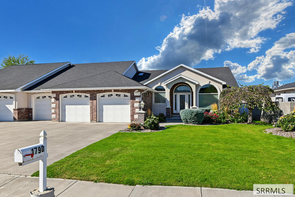 MLS #2189733 image #0