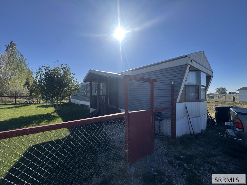 MLS #2189817 image #0