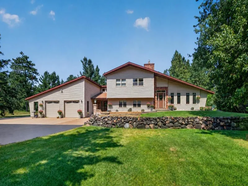 Listing picture for 654 BENS LANE in Stevens Point