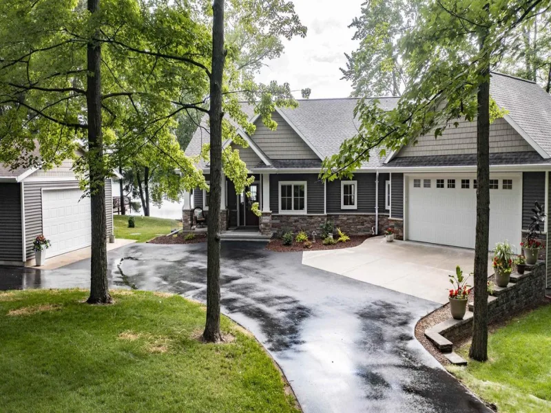 Listing picture for N6956 W PINE LAKE ROAD in Wild Rose