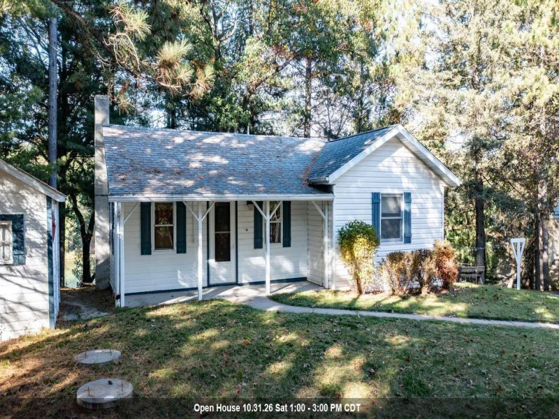 Listing picture for N6619 E LONG LAKE ROAD in Wild Rose