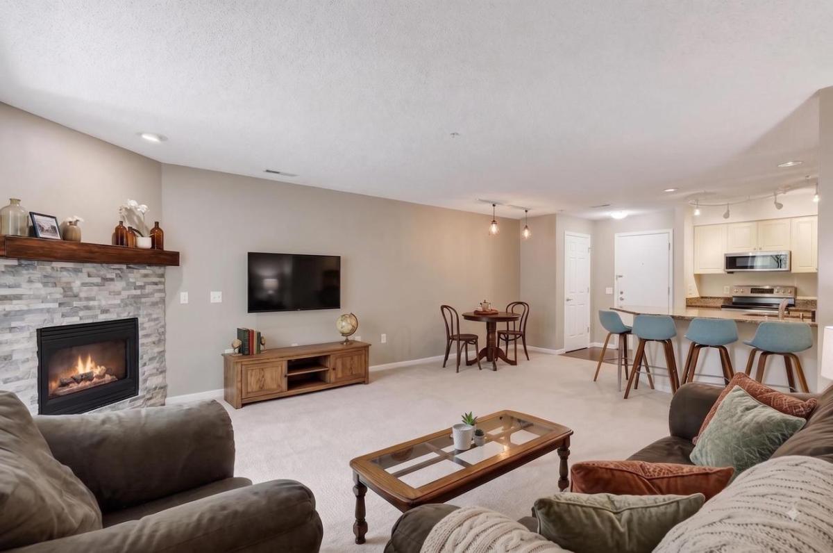 MLS #SCW2029617 image #0