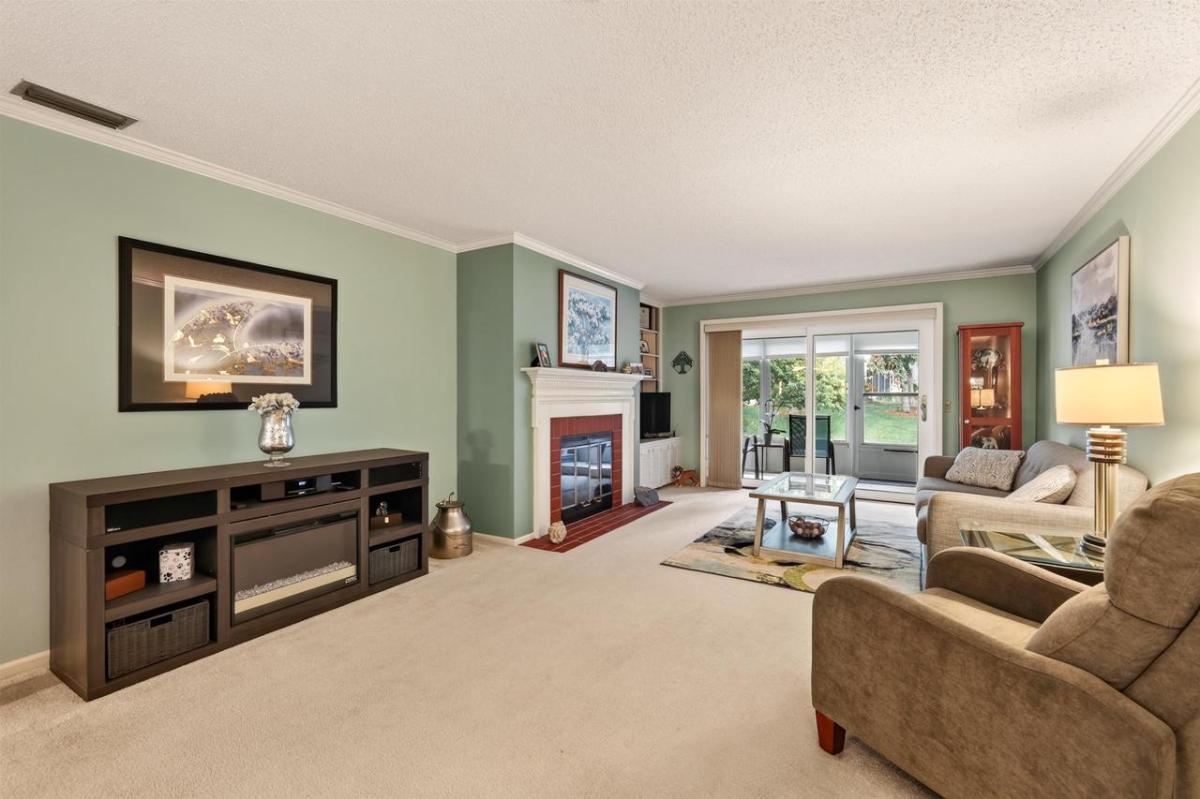 MLS #SCW2030492 image #0